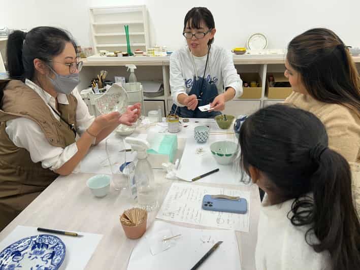 Tokyo: Kintsugi Workshop to Learn the Art of Golden Joinery - From Gakugei Daigaku Station to the workshop studio rhythm