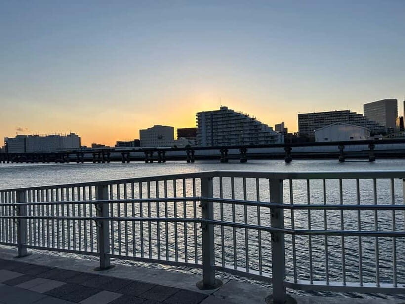 Tokyo : Local Secret "Gym" Running tour - Meeting at Kita-Shinagawa: where your run starts