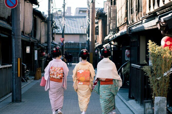 Tokyo Made Easy | Private Chauffeur Day Adventure | Car and Guide - Private Chauffeur vs Tokyo Trains: Why This Feels Effortless