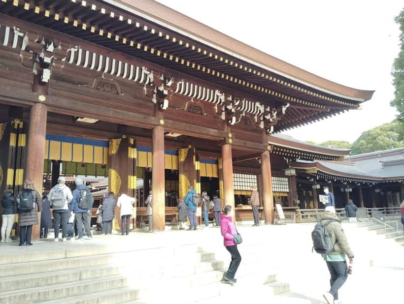 Tokyo: Meiji Jingu Shrine & Inner Garden Guided Tour (2h) - Price and value: Is $48 for this Meiji Jingu experience worth it?