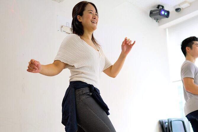 Tokyo Morning Shuffle Dance & Breakfast with a TikTok Star - Filming Your Progress: Why Those Videos Are More Than a Souvenir