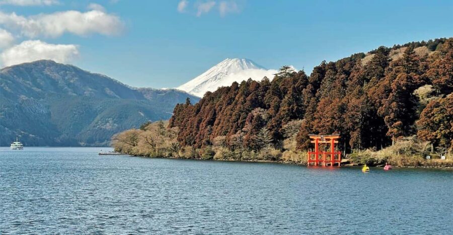 Tokyo: Mt. Fuji and Hakone Tour with Cable Car and Cruise - Lake Ashi Cruise: When Fuji Shows Up in the Water