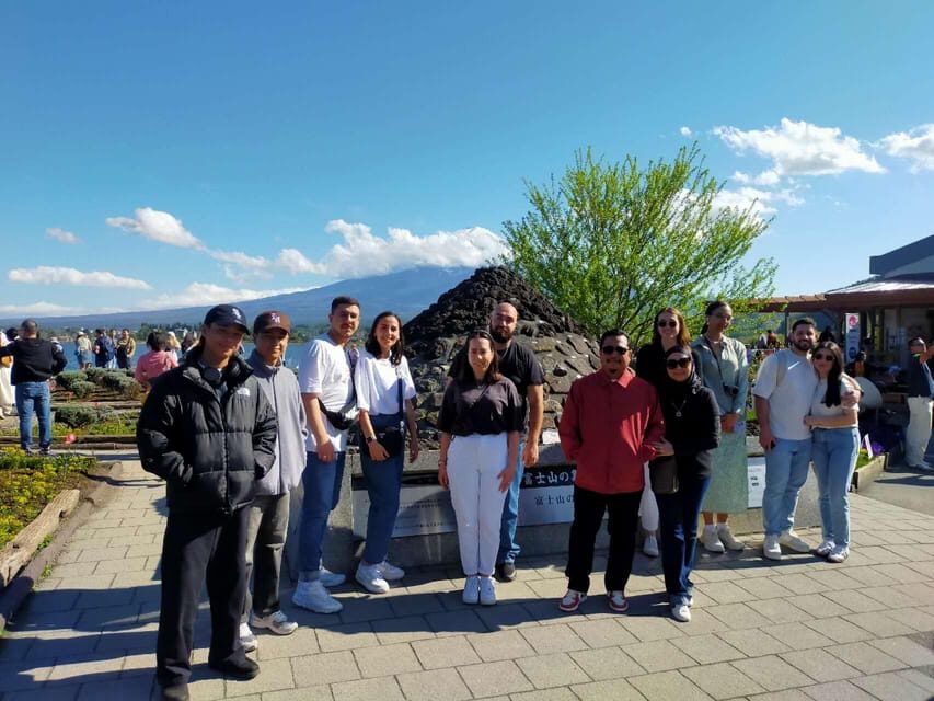 Tokyo: Mt Fuji Lake Kawaguchiko Tour & Arakuyama Sengen Park - Why This Mt Fuji Day Trip Feels Worth Your Time