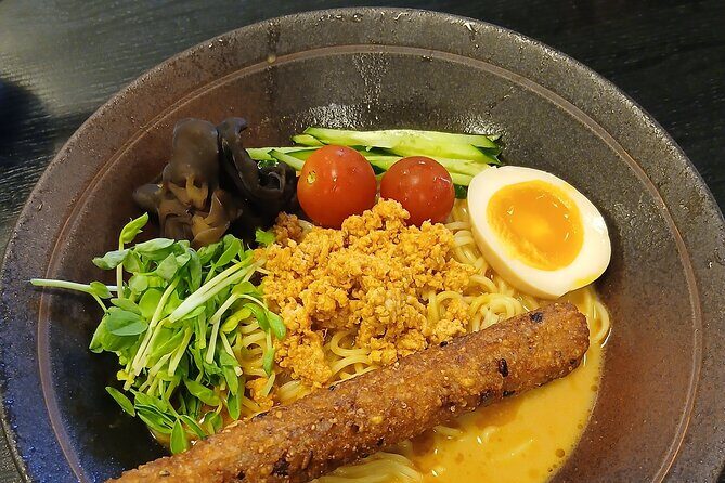 Tokyo: Mt. Takao Tour with Ramen and Tattoo-Okay Hot Spring - Tattoo-okay hot spring at Keio Takaosan Onsen Gokurakuyu