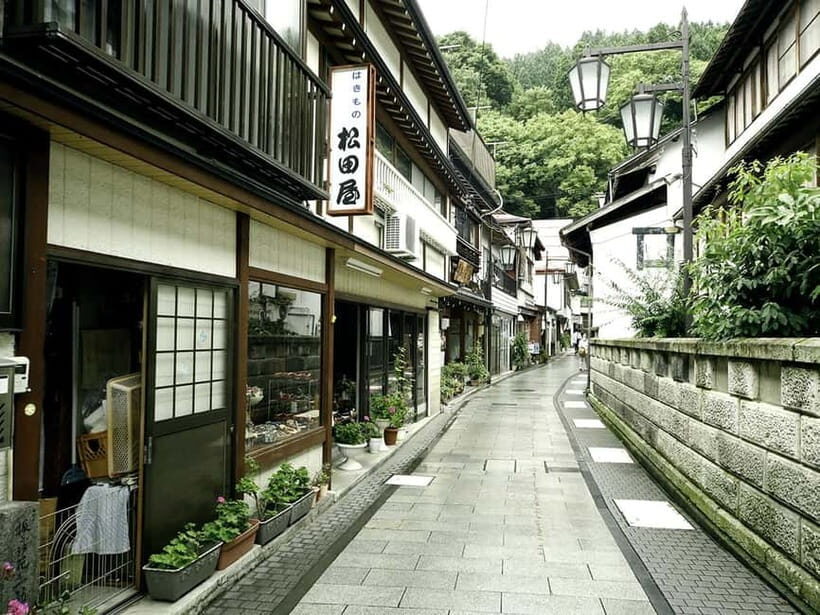 Tokyo: Nagano Snow Monkeys and Zenkoji Tour with Temples - How Long Is the Day, Really?