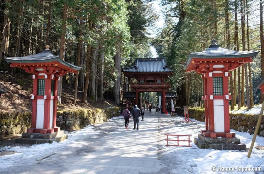 Tokyo: Nikko Day Tour Shrines, Lake Chūzenji & Kegon Falls - Prime Japan Vehicles and What You’ll Notice Inside