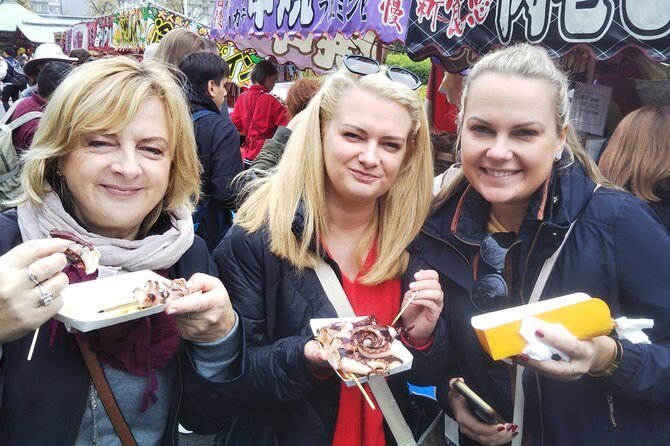 Tokyo Off the Beaten Path 6hr Private Tour with Licensed Guide - Tsukiji Fish Market and Gotokuji Temple: two very different vibes