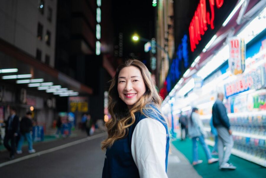 Tokyo: Photo Shoot with a Private Vacation Photographer - How the custom Tokyo plan actually works for your group