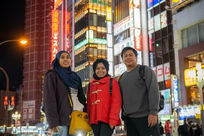 Tokyo Portrait Tour with a Professional Photographer - Meeting at Shibuya Center Street, Then Finishing in Golden Gai
