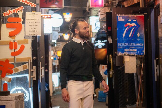 Tokyo Portrait Tour with a Professional Photographer - Stop 3: JR to Shinjuku in About 5 Minutes, Then Lantern-Lit Omoide Yokocho