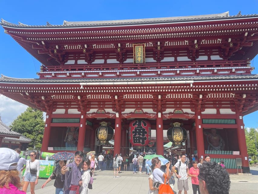 Tokyo: Private City Highlights Tour - Asakusa and Senso-ji: lantern gates and shopping street energy