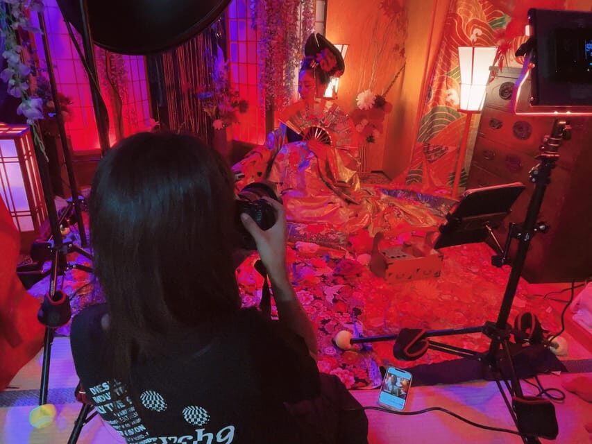 Tokyo: Private Makeover Photography Studio in Luxury Kimono - Hair and makeup: a full transformation built around your preferences