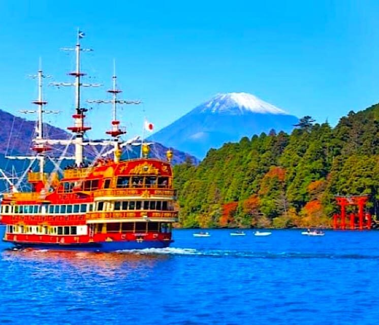 Tokyo: Private Mount Fuji and Hakone Day Trip with Guide - Entering Mt. Fuji and Hakone on your own clock