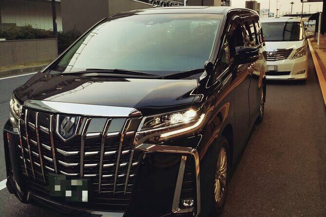 Tokyo: Private One-Way Transfers to/from Yokohama Port - Vehicle comfort: what to expect from the car size and style