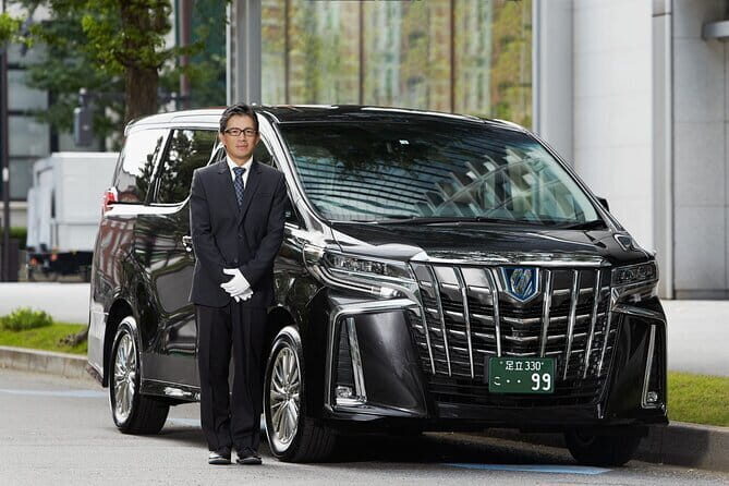 Tokyo: Private Transfer from/to Yokohama Port - Door-to-door from Tokyo 23 wards to Yokohama Port (and Haneda)