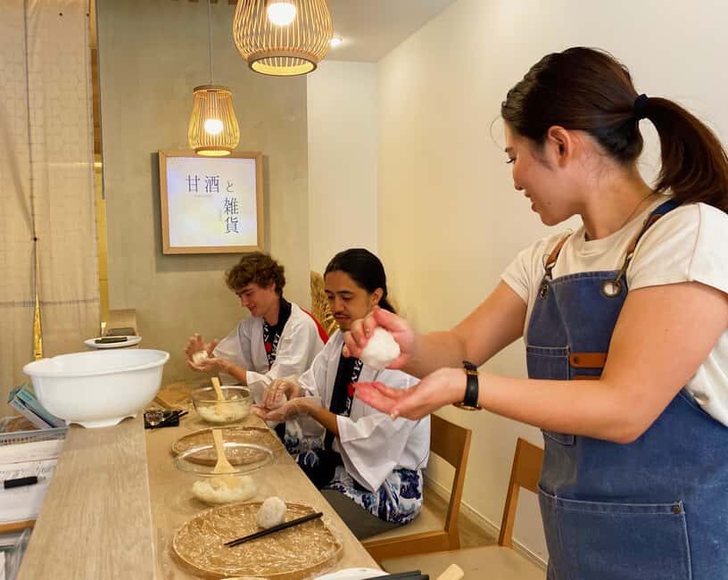 Tokyo: Rice Ball Making Class - From Bench to Bike: Why the Small-Group Ride Works So Well