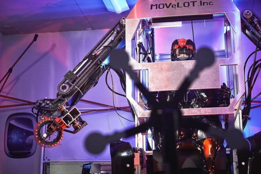 Tokyo: Robot Piloting Attraction Ticket - Robots, dreams, and the future angle: what you’re really paying for