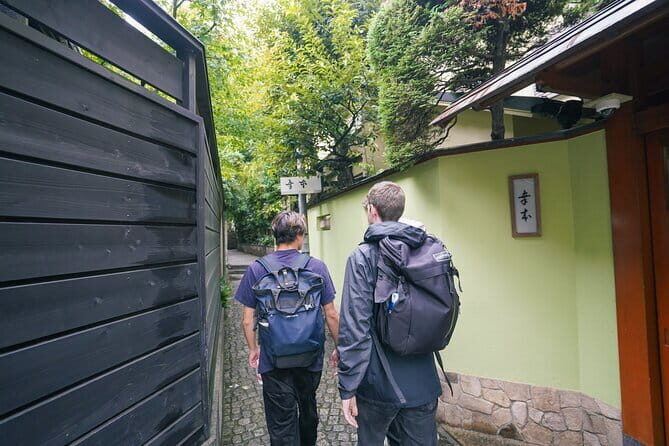 Tokyo Samurai Experience - Aoyama Flower Market at Iidabashi: A Soft Start Before the Swords