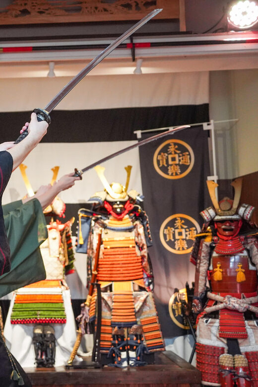 Tokyo: Samurai Experience with Lunch and Guided Tour - Lunch in a traditional house over 70 years old