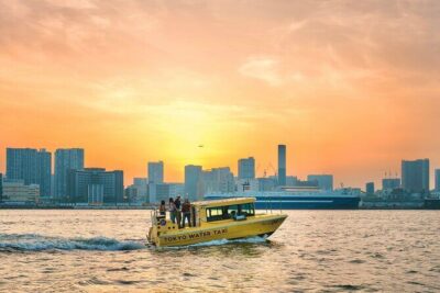 Tokyo: Scenic Bay Cruise with Local Guide on Private Boat - Tokyo Tower First: Why the Opening Minute Pays Off