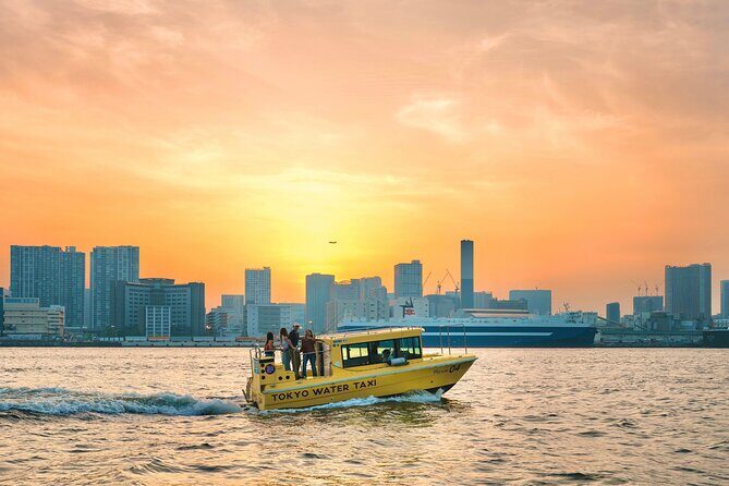 Tokyo: Scenic Bay Cruise with Local Guide on Private Boat - Tokyo Tower First: Why the Opening Minute Pays Off