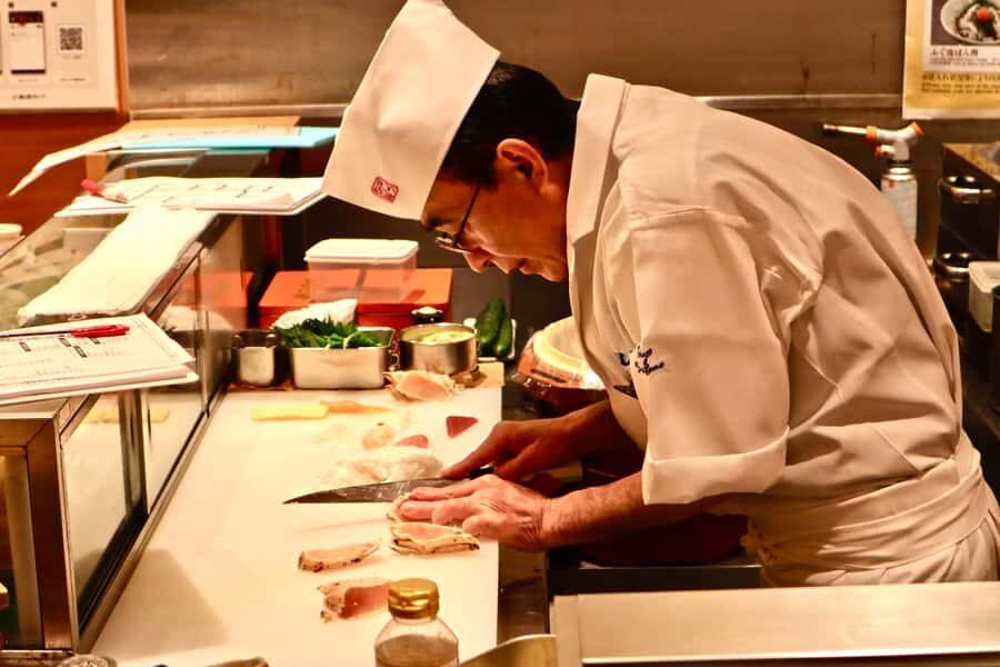 Tokyo: Secret Food Walking Tour - Gyoza in the downtown flow: fried and steamed, with stories