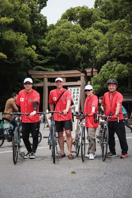 Tokyo: Shibuya Bike Tour - Shinjuku riding: how you catch the rhythm without getting overwhelmed