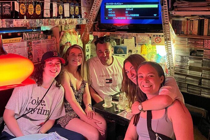 Tokyo: Shibuya Local Bar & Izakaya Crawl Tour - Stop 1: Shibuya Scramble Crossing as your night “orientation”