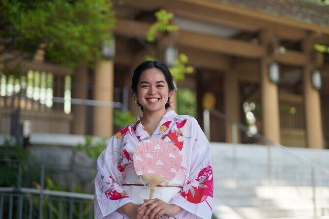 Tokyo, Shibuya: Pro Photography in KIMONO / English-friendly - Why a Shibuya kimono photoshoot near Harajuku Street makes sense