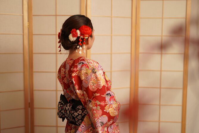Tokyo, Shibuya: Pro Photography in KIMONO / English-friendly - Dressing and posing in about one hour