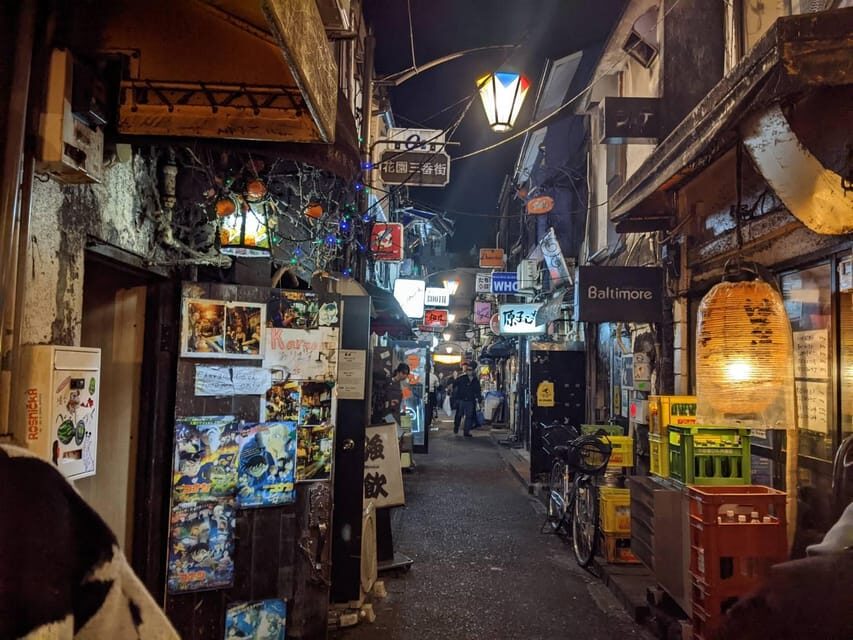 Tokyo: Shinjuku Golden Gai Bar Hopping that only locals know - How Hashigo-zake Works When the First Drink Is Covered