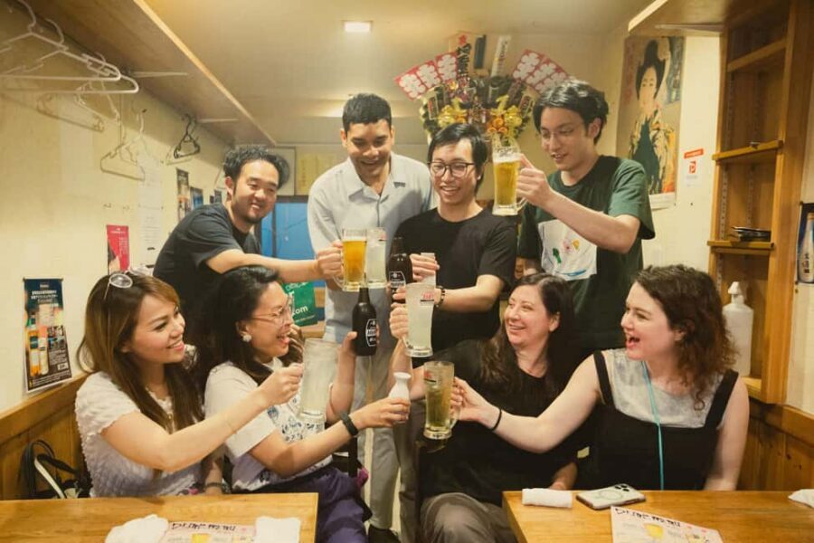 Tokyo: Shinjuku Izakaya and Golden Gai Bar Hopping Tour (2h) - Meeting at Tajimaya Coffee and Getting Oriented Fast