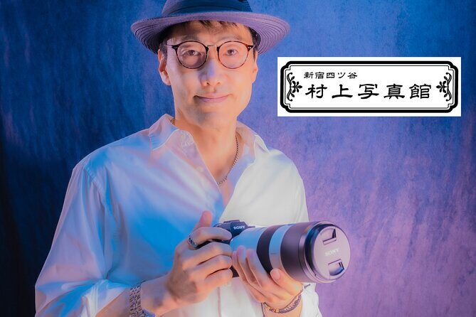 Tokyo Shinjuku Night Photo Tour with Pro Gota - Stop 1: Shinjuku 3 Chome for first-night confidence and warm-bar light
