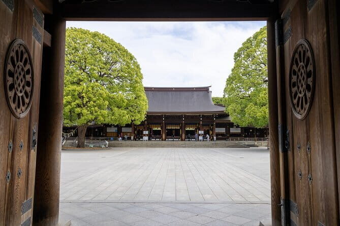 Tokyo Small Group Tour with Guide - East Gardens of the Imperial Palace: The Calm Start You’ll Appreciate Later
