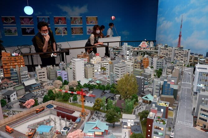 Tokyo Small Worlds Admission Ticket - Cityscapes and Interactive Zones: Lights and Movement You Can Control