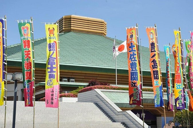 Tokyo Sumo History Tour with Chanko Nabe Lunch - Chanko Nabe Lunch: The Taste of Wrestler Life
