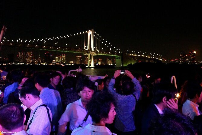 Tokyo Sunset Boat Party with Music Drinks and Vibes - Who this boat party suits best (and who might not)