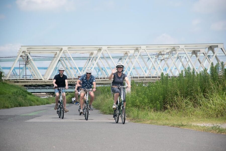 Tokyo: Super Local Private E-bike Cycling Tour from Asakusa - Why This Asakusa Private E-bike Tour Feels Like Tokyo (Not a Script)