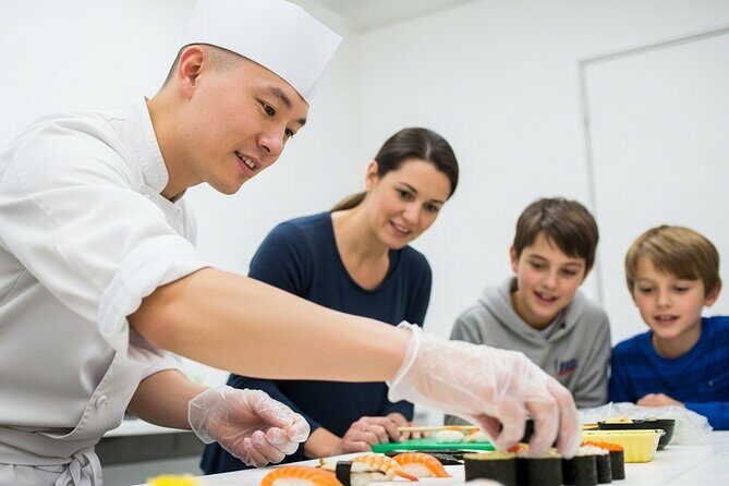 Tokyo Sushi Making Class : Sake Ceremony & Matcha Experience - Timing, Group Size, and Where to Meet