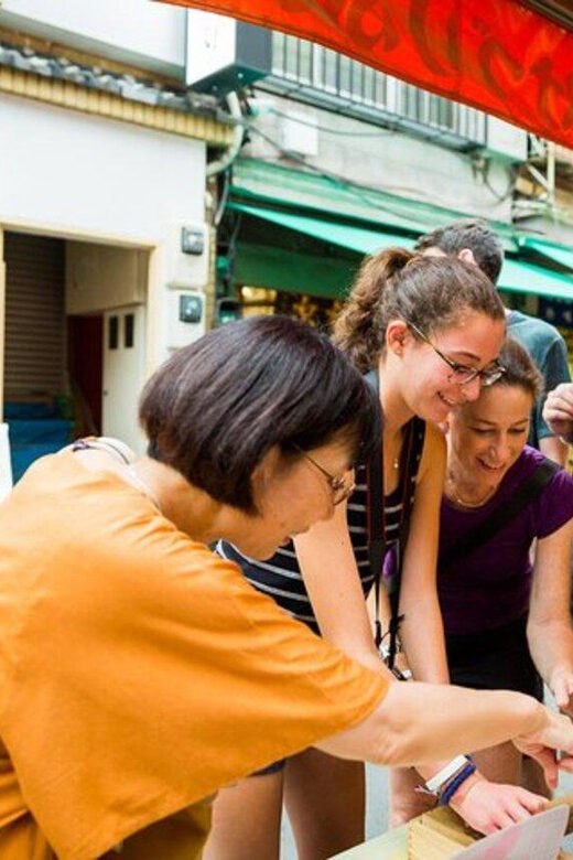 Tokyo: Sushi Making with Pro Chef & Tsukiji Fish Market Tour - Navigating Tsukiji: what you’ll learn while you walk