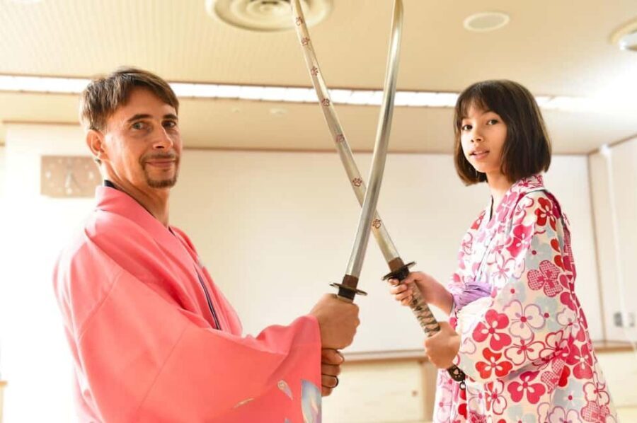 Tokyo: Taishu Engeki Show with Kimono and Sword Lesson - The short walk to the workshop and your quick kimono moment