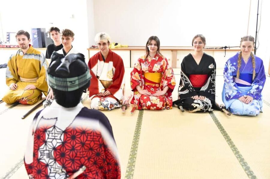 Tokyo: Taishu Engeki Show with Kimono and Sword Lesson - Fan dance and chanbara sword movement: fun, guided, and physical