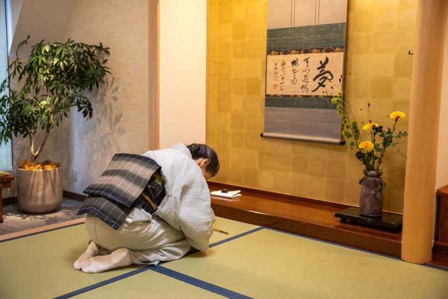 Tokyo: Tea Ceremony Experience in Asakusa - Whisking Matcha: How Each Step Gets Explained (Water, Whisking, Serving)