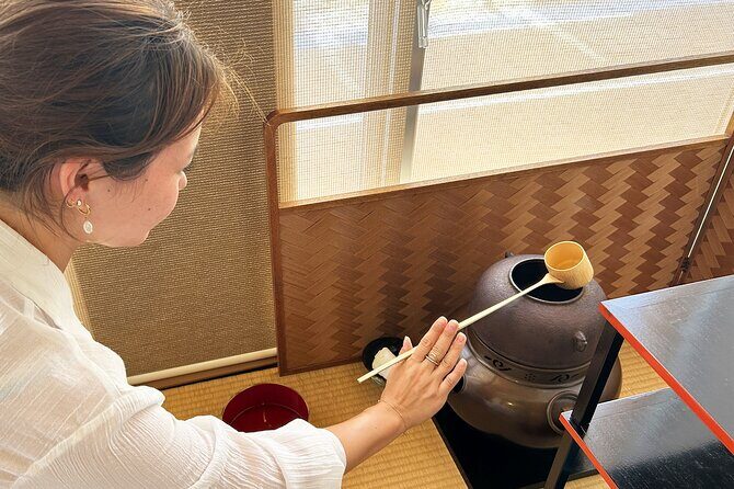 Tokyo: Tea Ceremony & Japanese Sweets Making - Price and value: what $32.58 gets you in a small-group workshop