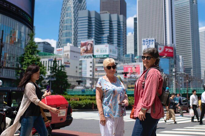 Tokyo Top 10 Highlights & Hidden Gems Private Tour with a Local - The walking reality: comfortable shoes beat smart plans
