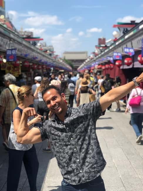 Tokyo Tours in Spanish (Asakusa - Skytree Tower- Akihabara) - Key Things That Make This Tour Work