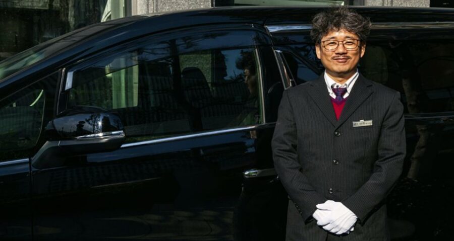 Tokyo Tower: Entry Ticket & Private Hotel Pickup Service - Tokyo Tower at Night: What Makes This Ticket Worth Your Time