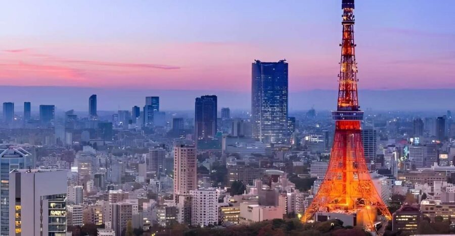 Tokyo Tower: Entry Ticket & Private Hotel Pickup Service - Arriving for the Main Deck: Timing, Hours, and Weather Reality