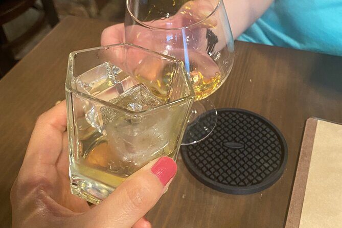 Tokyo tower Private Walking Tour and Night food tour : 6:00pm - Shibadaimon sake tasting: standing, sipping, and learning the basics