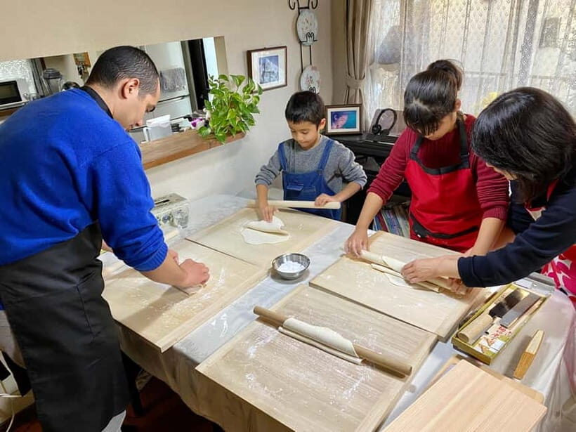 Tokyo: Traditional foot-kneaded Udon noodles class - Foot-Kneading Musashino Udon in Izumi’s Home Kitchen
